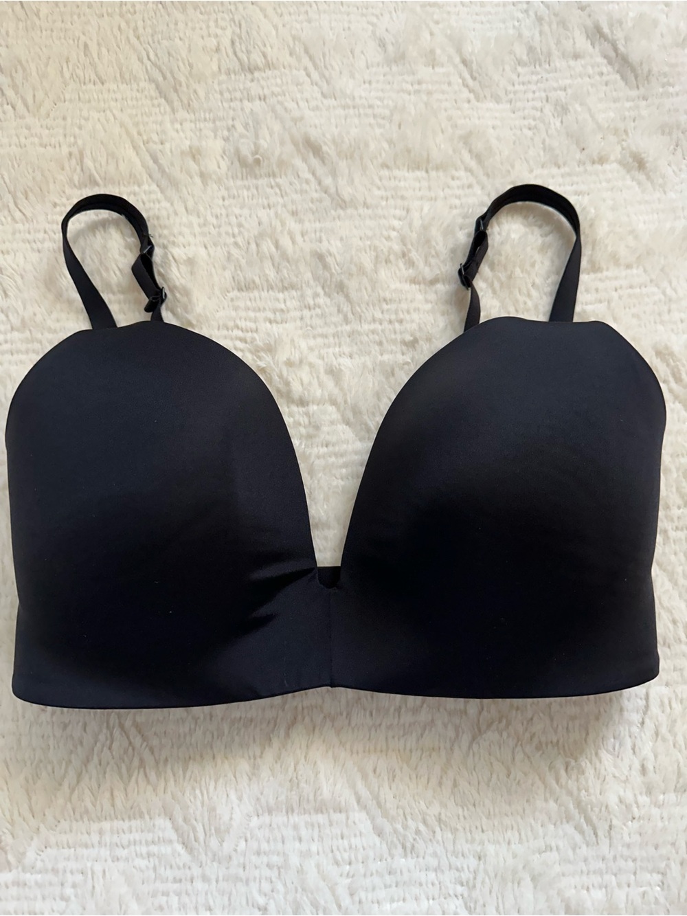 SKIMS Wireless Form Nursing Bra NWOT